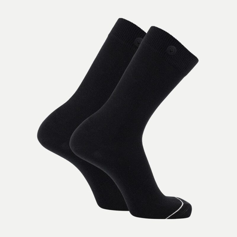 Qnoop Solid Socks Black | Knoop je sokken aan elkaar en je raakt er nooit meer een kwijt bij het wassen | Zwart is altijd goed!