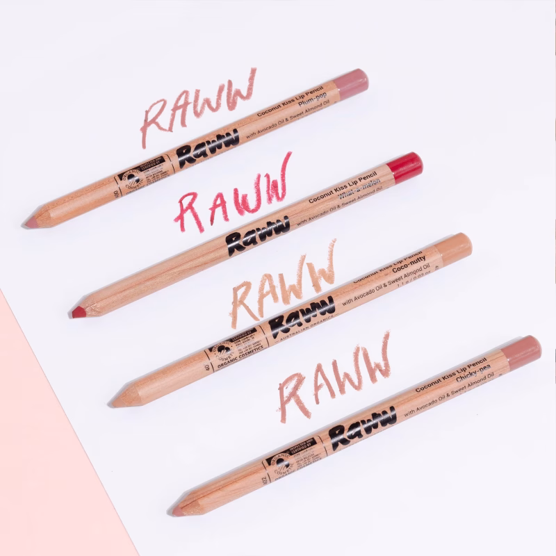 RAWW Coconut Kiss Lippotloden | Het lippotlood is verrijkt met een mix van superfoods, zoals kokosolie, acaibessen en avocado-olie | Bijna op te eten!