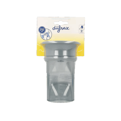 De Difrax Antilekbeker 360 Graden is speciaal ontworpen voor peuters en jonge kinderen die zelfstandig willen leren drinken zonder te morsen. Dankzij de innovatieve 360 graden drinkrand kan je kind uit elke hoek van de beker drinken, terwijl het speciale antileksysteem voorkomt dat vloeistof ontsnapt. Ideaal voor onderweg of tijdens het spelen.