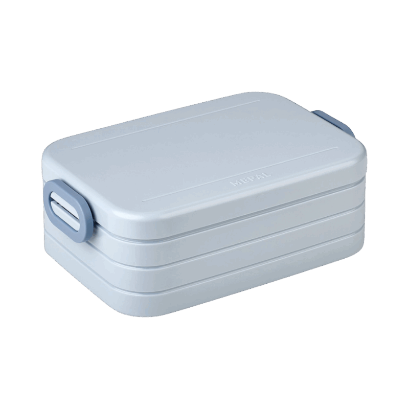 De Mepal Lunchbox 900ml is ideaal voor wie gezonde maaltijden of snacks mee wil nemen — thuis, op kantoor of onderweg. Dankzij het lekvrije ontwerp blijven gerechten veilig opgeborgen en de stevige lunchbox is eenvoudig schoon te maken en herbruikbaar. Perfect voor een duurzame en georganiseerde lunchervaring | NORDIC BLUE