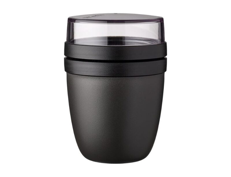 De Mepal Lunchpot Ellipse 500 ml + 200 ml is dé slimme oplossing voor wie zijn lunch of tussendoortje graag vers en handig meeneemt. Met twee aparte compartimenten houd je ingrediënten perfect gescheiden tot het moment van eten — ideaal voor yoghurt met muesli, soep met croutons of salade met dressing | Nordic Black