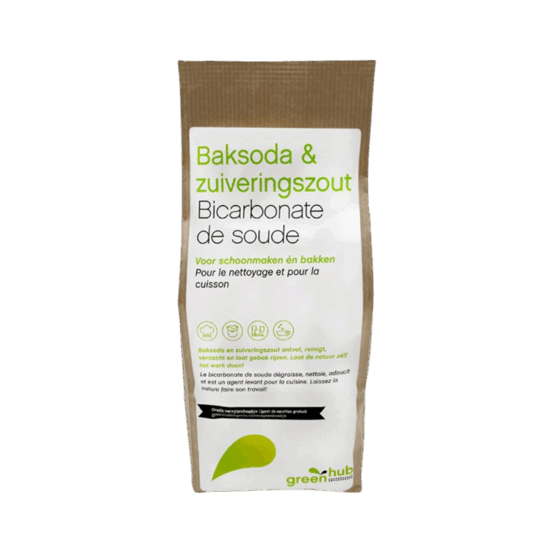 Greenhub Baksoda, ook bekend als zuiveringszout, is een veelzijdig en natuurlijk product voor in huis. Het kan gebruikt worden voor schoonmaken, neutraliseren van geurtjes, als mild schuurmiddel en zelfs in sommige kooktoepassingen. Dit 100% natuurlijke product is biologisch afbreekbaar en een milieuvriendelijk alternatief voor chemische schoonmaakmiddelen.