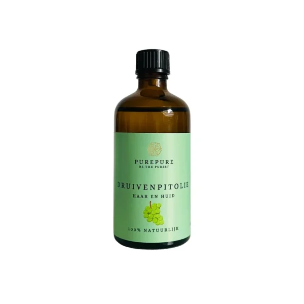 PUREPURE Druivenpitolie Natuurlijk is een 100% pure, biologische olie die bekend staat om zijn lichte, voedende en verzachtende eigenschappen. De olie hydrateert de huid, verzorgt droog haar en helpt de huid soepel en stralend te houden.