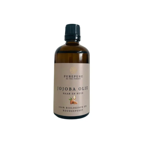 PUREPURE Jojoba Olie Bio Koudgeperst is een 100% pure, biologische olie die rijk is aan vitamine E en onverzadigde vetzuren. Het hydrateert intensief, ondersteunt de elasticiteit van de huid en helpt droge of geïrriteerde plekken te verzachten.