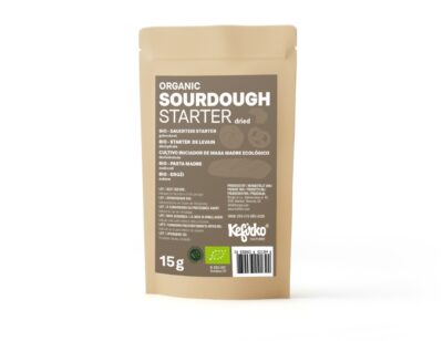 De Kefirko Biologische Zuurdesemstarter maakt het eenvoudig om thuis je eigen gezonde, smaakvolle zuurdesembrood te bakken. Deze starter is gedroogd voor een lange houdbaarheid en bevat zorgvuldig geselecteerde biologische ingrediënten die zorgen voor een actief en krachtig gistingsproces. Ideaal voor thuisbakkers die natuurlijke en ambachtelijke broodproducten willen maken.