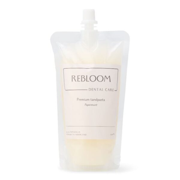Rebloom Care Premium Tandpasta Refill – Pepermunt is een navulverpakking van de krachtige, frisse tandpasta met pepermunt. Deze tandpasta zorgt voor een effectieve reiniging van het gebit en geeft een langdurig fris gevoel dankzij de verkwikkende pepermunt­smaak.