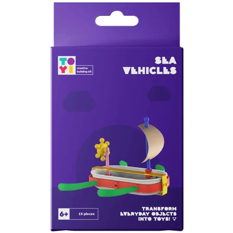 De Toyi Bouwpakket Bootjes is een fantasierijke set waarmee kinderen hun eigen boten en drijvende creaties kunnen bouwen. Met deze set kunnen ze experimenteren met vormen, balans en drijfvermogen, en hun verbeelding tot leven brengen op het water of op tafel. Duurzaam, herbruikbaar en ideaal voor spel, leren en creatieve ontdekkingen.