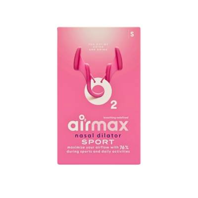 De Airmax Sport Small (1 stuk) is een neusspreider die speciaal is ontworpen om de luchtstroom door de neus te verbeteren tijdens inspanning en beweging. Door het licht verwijden van de neusingang helpt deze sport neusspreider je dieper en rustiger te ademen, wat kan bijdragen aan betere prestaties en comfort tijdens hardlopen, fitness of andere activiteiten.