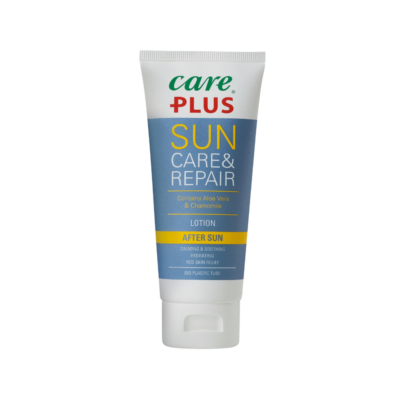 Care Plus After Sun Lotion 100 ml verzorgt en kalmeert de huid na blootstelling aan de zon. Deze after sun lotion helpt de huid herstellen, hydrateert intensief en vermindert het trekkerige gevoel na zonnen. De lichte formule trekt snel in en voelt prettig aan op de huid. Ideaal na een dag strand, zwembad, vakantie of andere buitenactiviteiten.