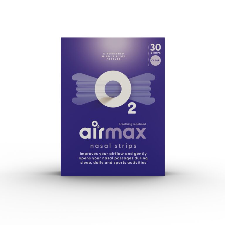 De Airmax Neusstrips Transparant 30 stuks zijn flexibele neusstrips die de neusvleugels voorzichtig optillen om de luchtstroom door de neus te vergroten, waardoor je makkelijker kunt ademen tijdens slaap, sport of bij verkoudheid. De transparante, huidvriendelijke neusstrips zitten stevig zonder te irriteren en zijn vrijwel onzichtbaar, ideaal voor iedereen die snurken wil verminderen en een vrijere ademhaling nastreeft.