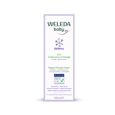 De Weleda Baby Derma 3-in-1 Billenbalsem 50 ml is speciaal ontwikkeld voor de zeer gevoelige en snel geïrriteerde babyhuid. Deze intensief verzorgende balsem beschermt tegen vocht, helpt roodheid te verminderen en ondersteunt het natuurlijke herstel van de huidbarrière. De formule met witte malve en zinkoxide vormt een ademende beschermlaag zonder de huid af te sluiten, zodat billetjes comfortabel en verzorgd blijven.