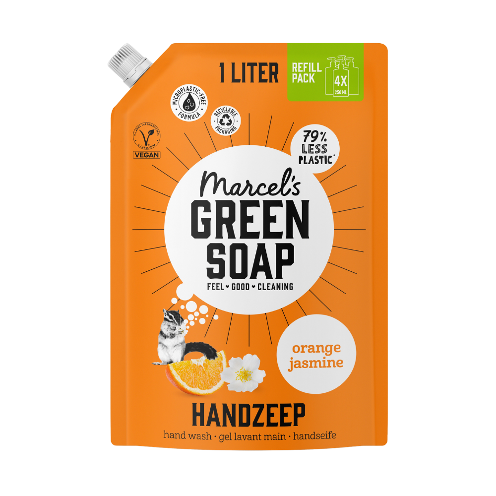 Tada hier is ie dan de Marcel's Green Soap Handzeep Navulling 1000 ml | Minste 97% biologisch afbreekbaar én verrijkt met extra plantaardige glycerine voor superzachte handen. Met deze voordelige refill bespaar je 79% plastic t.o.v. de fles | 1000ml
