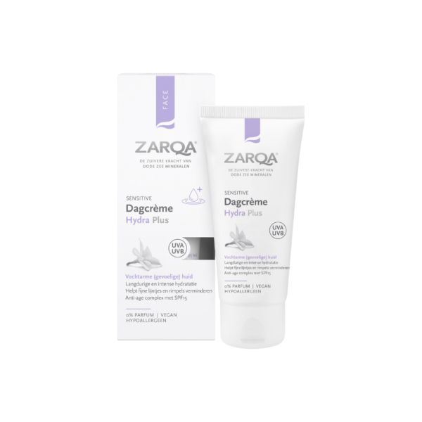 Deze hydraterende dagcrème met SPF 15 is speciaal ontwikkeld voor de vochtarme en gevoelige huid. De ZARQA Dagcrème Hydra Plus Sensitive SPF 15 (50 ml) biedt langdurige hydratatie, beschermt tegen UVA- en UVB-straling en helpt de huid te kalmeren en te versterken. Dankzij Dode Zee mineralen, magnesium en hyaluronzuur wordt de huid intens gevoed en voelt deze de hele dag zacht, soepel en comfortabel aan.