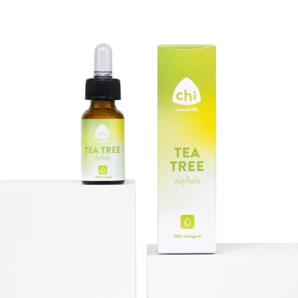 Verzorg en zuiver je huid met Chi Bio Tea Tree Olie 10 ml. Deze 100% natuurlijke etherische olie staat bekend om zijn krachtige zuiverende en antibacteriële eigenschappen. Ideaal voor de verzorging van de onzuivere huid, kleine wondjes, insectenbeten en een geïrriteerde hoofdhuid. Een veelzijdige must-have voor natuurlijke huidverzorging.