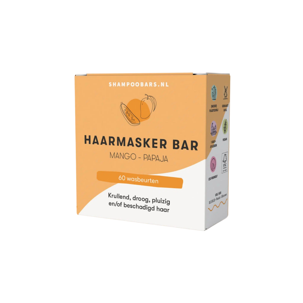 Deze intens verzorgende haarmasker bar met mango en papaja voedt het haar diep en helpt het herstellen zonder het te verzwaren. De formule van de ShampooBars Haarmasker Bar Mango & Papaja - 60 gram versterkt het haar, maakt het zacht en zorgt voor een gezonde glans. Ideaal voor droog, dof of beschadigd haar en geschikt voor wekelijks gebruik.